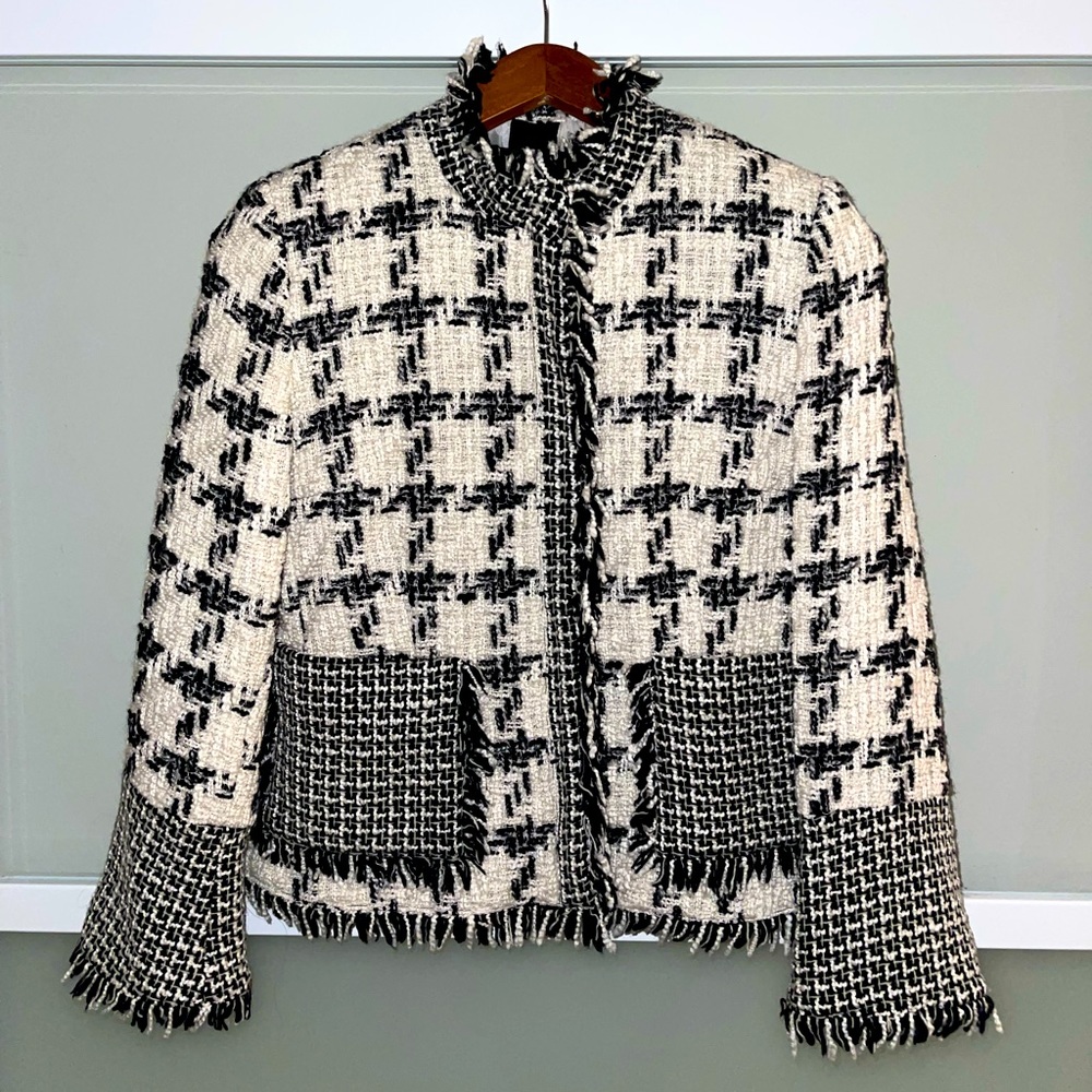Harvé Benard Wool Blend Tweed Blazer Jacket Black and off White Size 6 P Petite
